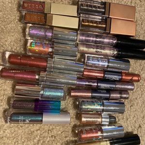 Liquid eyeshadow bundle